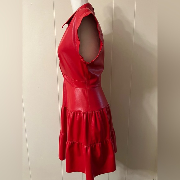 ALICE + OLIVIA Mila red Vegan Leather Deep V Twist-Front Mini Dress 10 - Picture 11 of 15